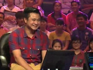 Tu Long hat cheo xin thi Ai la trieu phu hinh anh