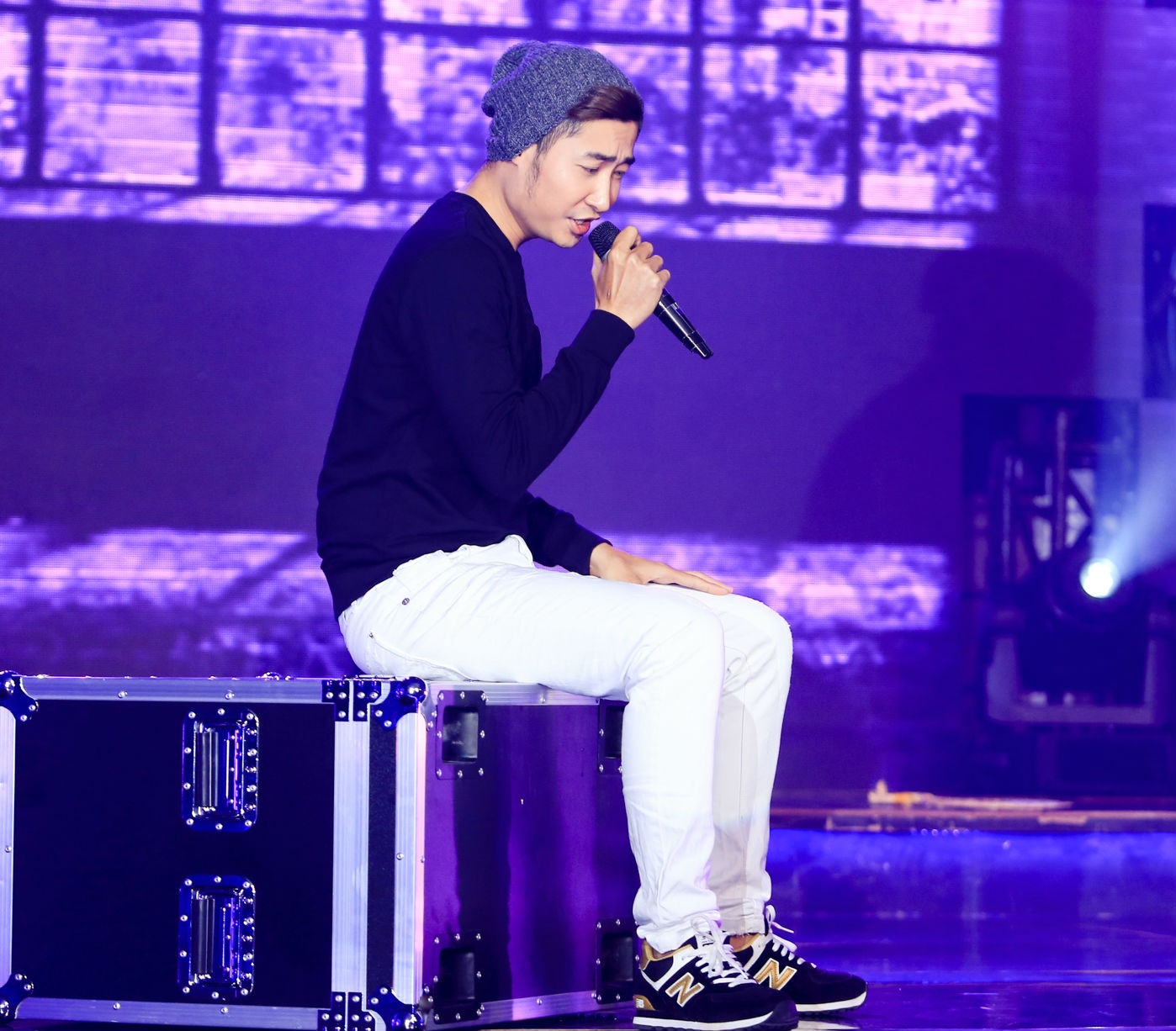 Trong Nhan - 'Dung ngoanh lai' hinh anh