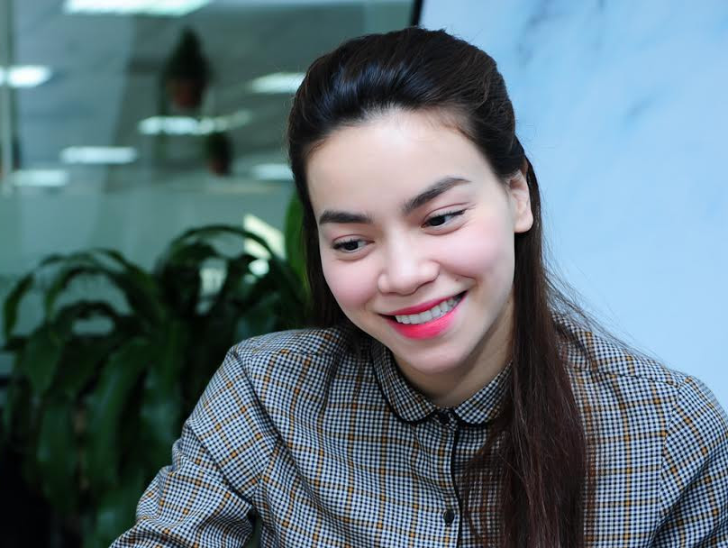Ha Ho, Bich Phuong rang ro trong buoi giao luu truc tuyen hinh anh