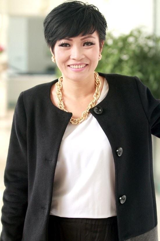 Phương Thanh thử sức với vai trò BTV.