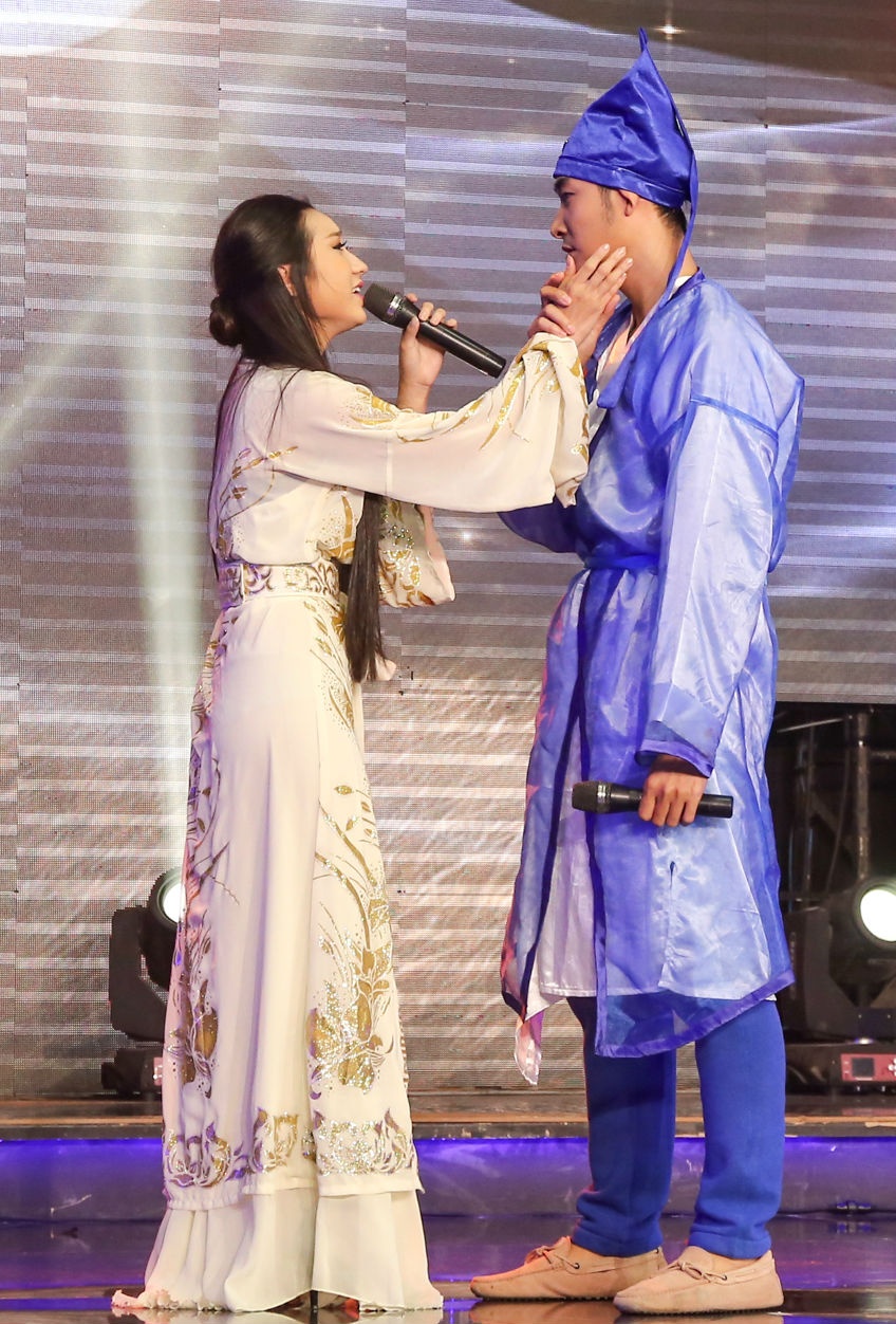 'Cau chuyen tinh toi' - Trong Nhan - Cao My Kim hinh anh