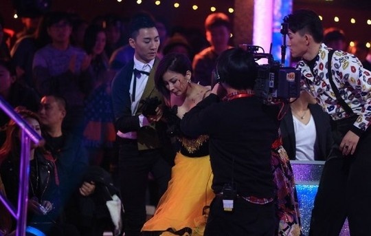 Ôn Lam bị thương tại chương trình truyền hình thực tế.