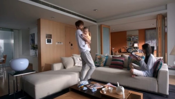 Gia đình hạnh phúc của Viễn Phong và Tiêu Tiêu. 