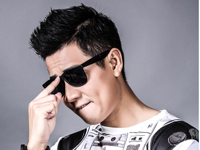Nguyen Khang viet tam thu sau khi bi che dan lo hinh anh