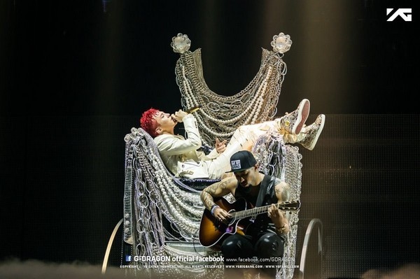 G-Dragon.