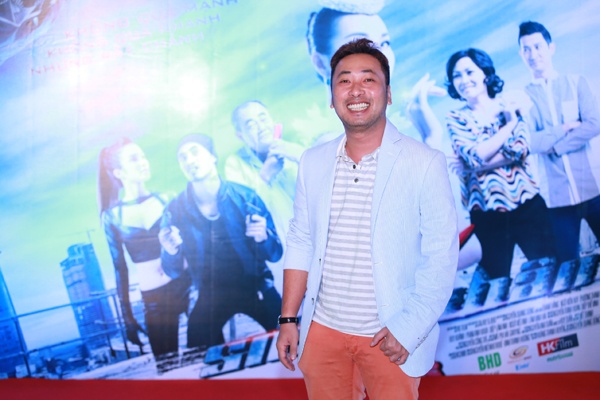 Dao dien Quang Dung: 'Sieu nhan X. bi lo khong phai chieu PR' hinh anh