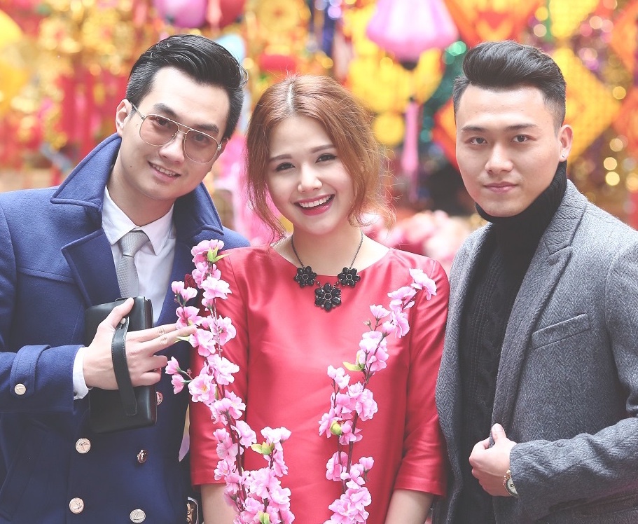 Dan trai xinh, gai dep 'Trai tim co nang' rang ro ngay xuan hinh anh