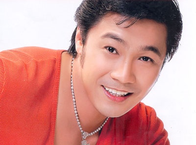 Ly Hung: 45 van doc than vi chua nguoi ngoai voi Y Phung hinh anh