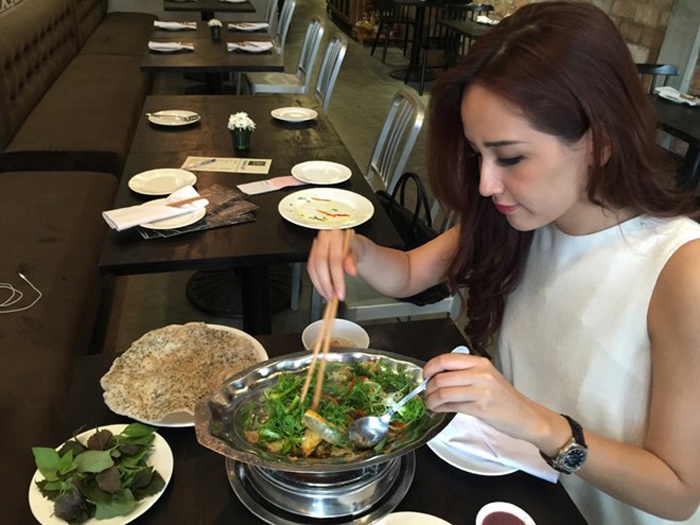 Những nhà hàng của Mai Phương Thúy làm ăn rất thuận lợi.