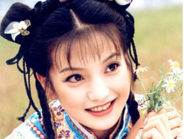 Thoi xuan sac rang ngoi cua Trieu Vy hinh anh