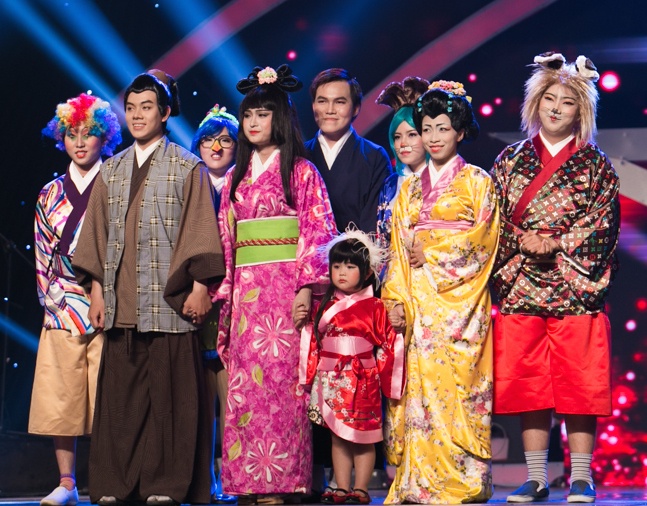 Nhom kich cua 'Tieu ho ly' lot chung ket vao phut chot hinh anh