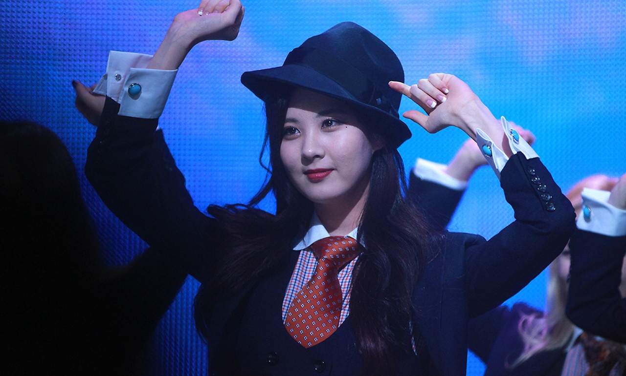 Seohyun - co nang so huu phong cach menswear sang chanh hinh anh