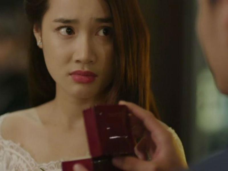 Linh bi gia dinh thuc giuc cuoi Khanh du con yeu Junsu hinh anh