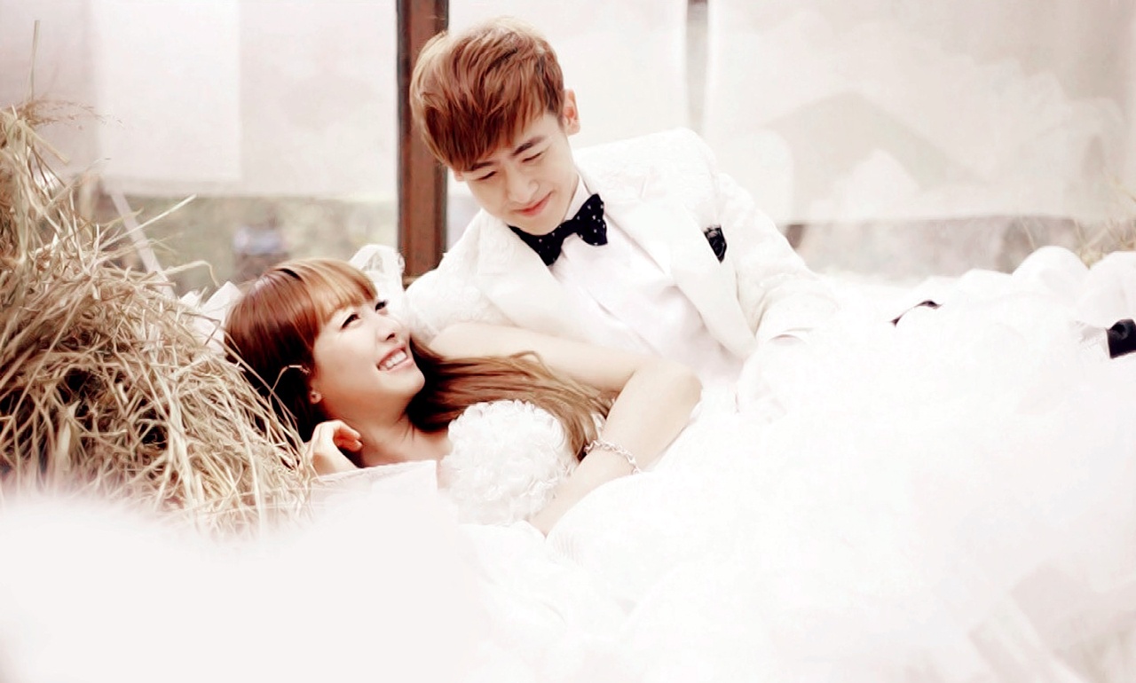 Chuyện thử hẹn hò, thử kết hôn của các ngôi sao nổi tiếng một thời làm sôi sục màn ảnh nhỏ. Tuy nhiên, sau thời gian dài phát triển rầm rộ, chương trình dần đi đến thoái trào.