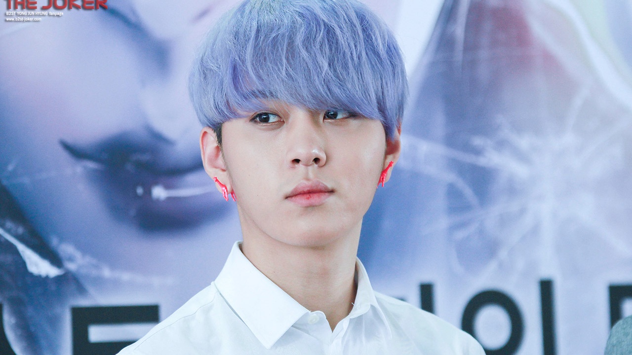 Junhyung cũng là một trong những nam thần tượng đa tài của Kpop. Anh chàng không chỉ sáng tác ca khúc solo mà còn tham gia sản xuất album, bài hát của Beast, 4Minute, HyunA…