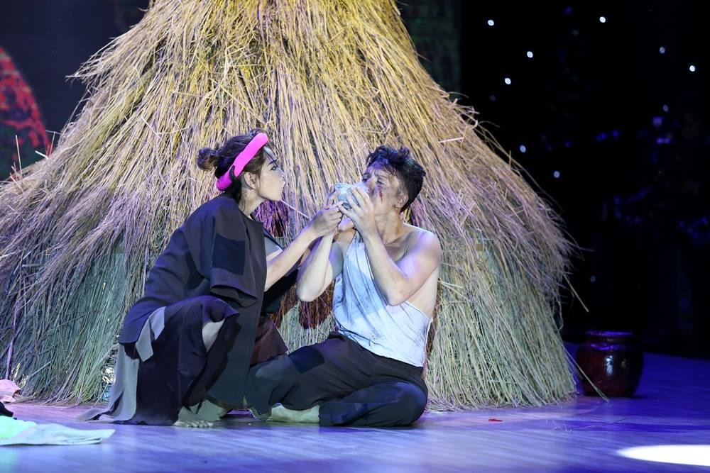 Chi Pu mang den tiet muc gan gui voi nguoi Viet Nam hinh anh