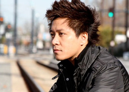 'Tim lai bau troi' - Tuan Hung hinh anh