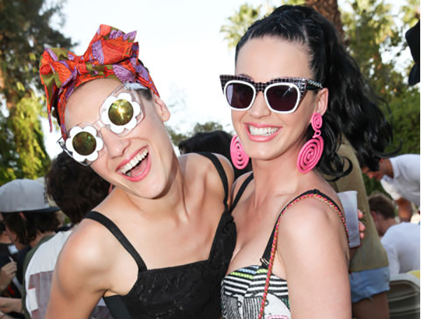 Thoi trang cua sao Hollywood tai le hoi am nhac Coachella hinh anh