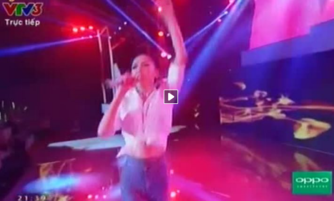 'Sao anh van cho doi' - Toc Tien hinh anh