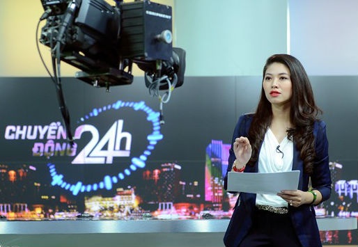 Chuyen dong 24h nhan nhieu de cu trong VTV Awards 2015 hinh anh