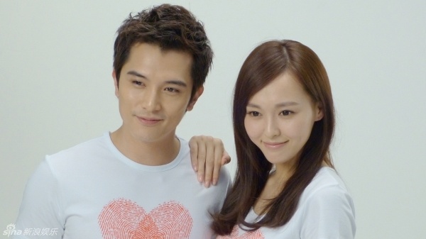 Khưu Trạch - Đường Yên: Tuy đóng cặp cùng với nhiều nam thần điển trai nhưng Đường Yên mới chỉ 1 lần công khai chuyện tình cảm. Cô từng 