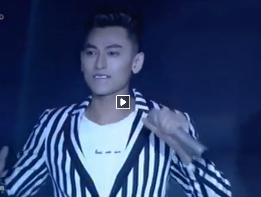 'Hai co tien - Noi anh khong thuoc' - Isaac. hinh anh