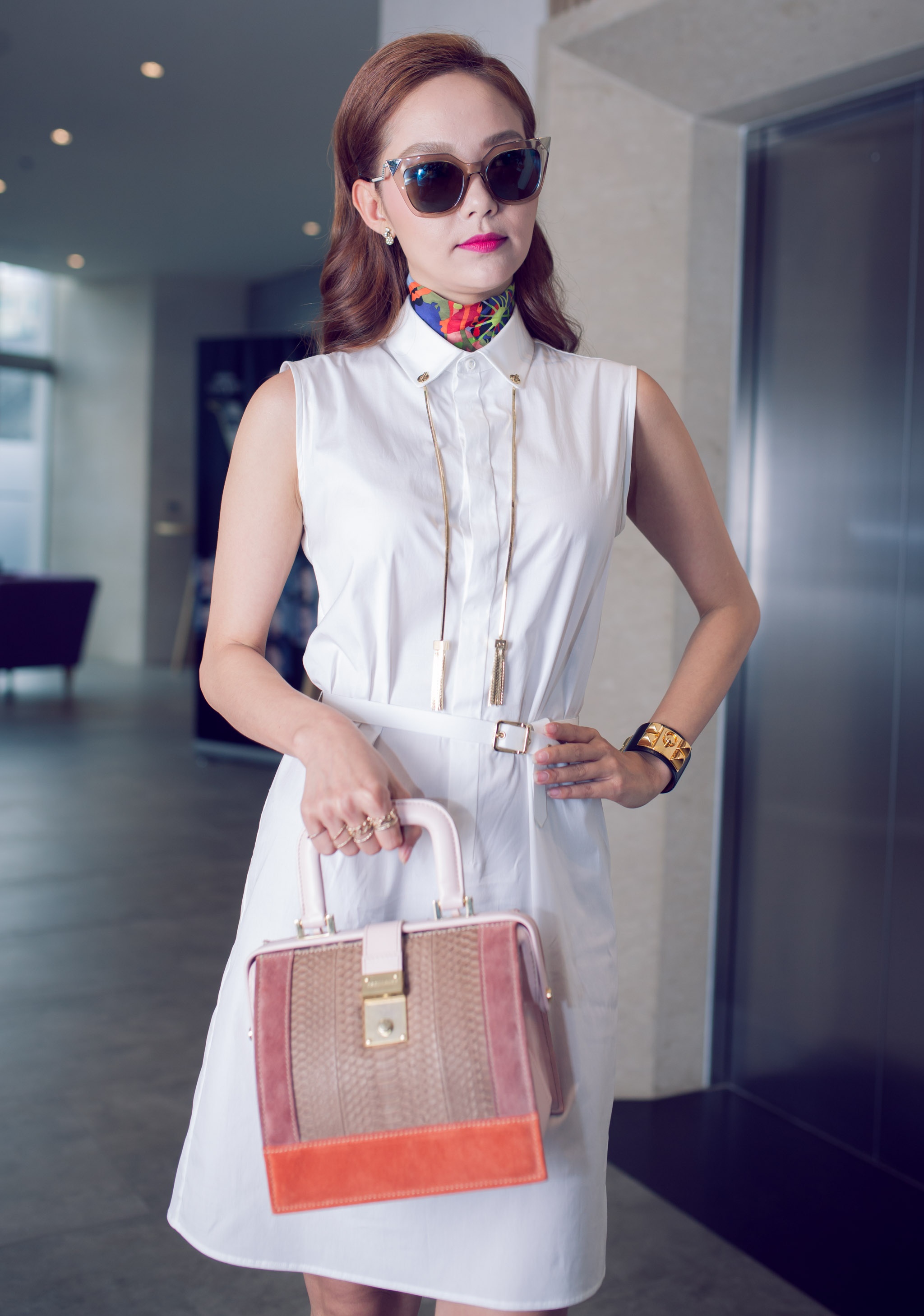 Với giám khảo Minh Hằng, người đàn ông lý tưởng không hẳn phải biết tất cả mọi thứ nhưng cần lắng nghe và cảm thông với người phụ nữ của mình. Tuy nhiên, tiêu chí của người đàn ông đại diện cho phái mạnh sẽ khắt khe và khó khăn hơn.