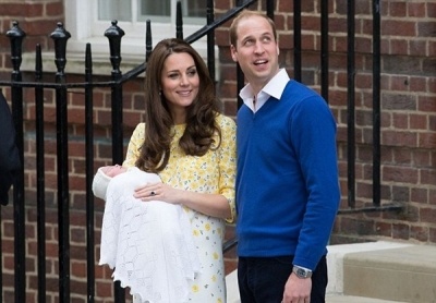 Bi mat phia sau chiec ao choang cua cong chua nho nuoc Anh hinh anh