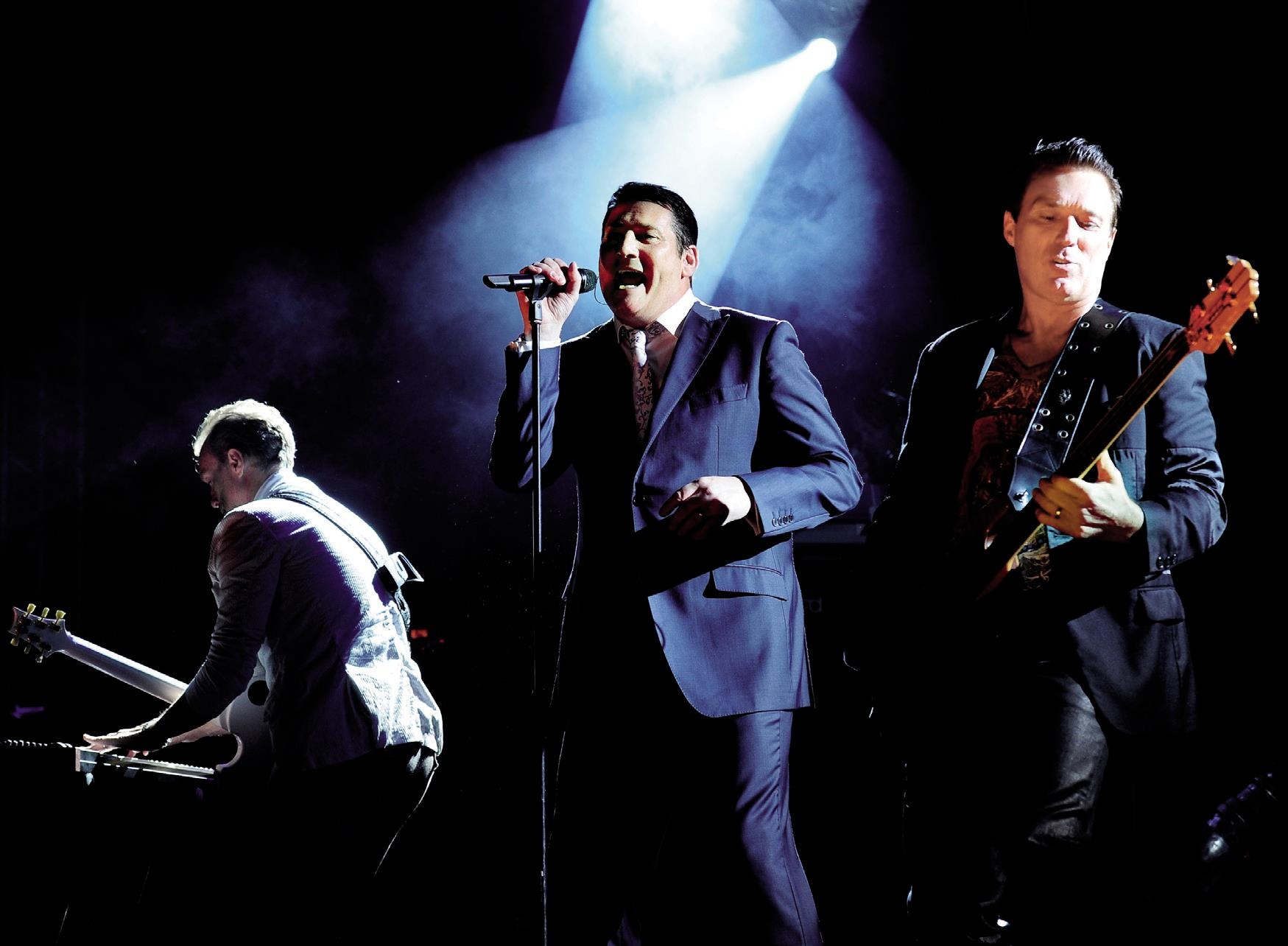 'True' – Tinh khuc bat hu cua Spandau Ballet hinh anh