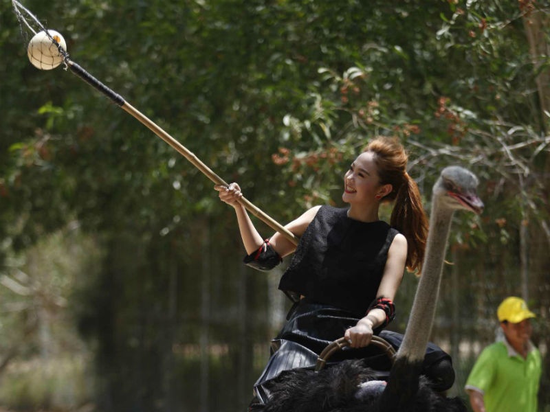 Minh Hang cuoi da dieu di nhat trung trong game show hinh anh