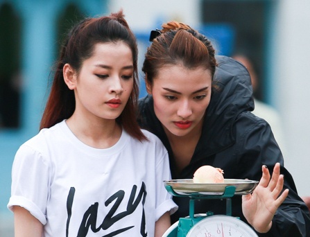 Hong Que vuong nghi van yeu Harry Lu khi tham gia game show hinh anh