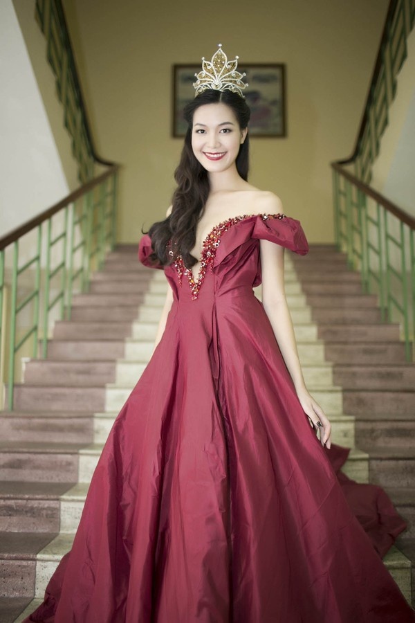 Nhan sắc của Thùy Dung ngày càng