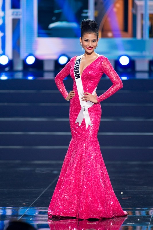 Trương Thị Mây - đại diện Việt Nam tại cuộc thi Hoa hậu Hoàn vũ thế giới năm 2013.