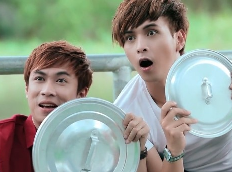 Ban than Ho Quang Hieu kiem nhieu tien nhat tren YouTube hinh anh