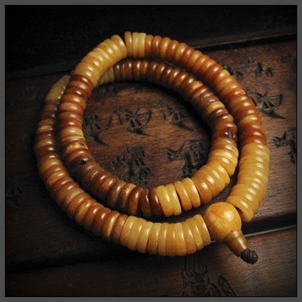 Chuỗi vòng xuất xứ từ Tây Tạng.