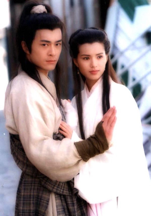 Cổ Thiên Lạc nhận được nhiều lời khen về cả tạo hình lẫn diễn xuất khi tham gia bộ phim Thần điêu đại hiệp. Nhờ thế, anh được đánh giá là diễn viên thể hiện vai Dương Quá thành công nhất.