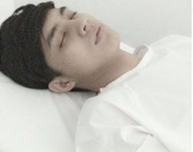 Ca si Viet nhap vien vi ham cong tiec viec hinh anh