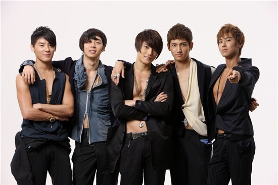 5 thành viên TVXQ! trước khi tách nhóm.