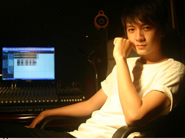 Cach tao dang quen thuoc cua sao nam Viet hinh anh