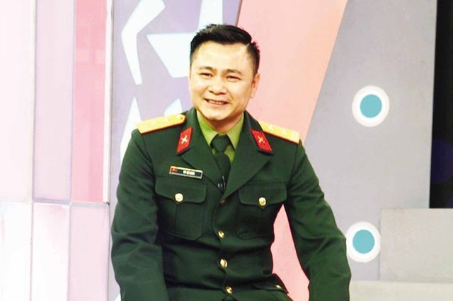 Danh hieu NSND cho nghe si Tu Long co the se bi xet lai? hinh anh