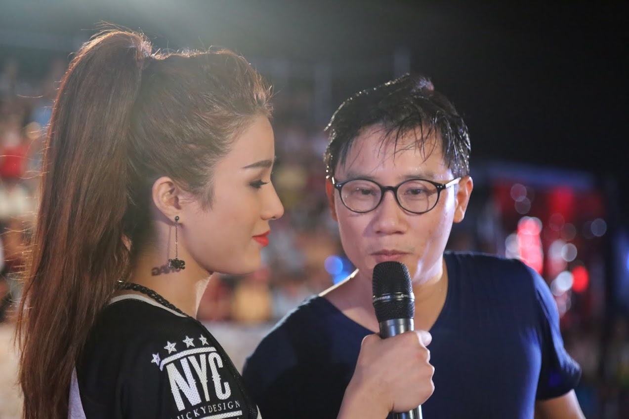 Phan thi cua ca si Hoang Bach hinh anh