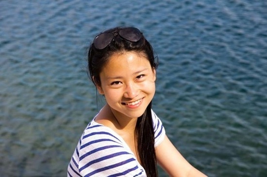 MC Kiều Anh luôn gây ấn tượng với phong thái trẻ trung và hoạt bát.