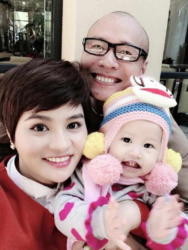 Vũ Thu Phương dành hầu hết thời gian để chăm sóc công chúa nhỏ. Ngoài ra, cô cũng chuyên tâm vào công việc thiết kế thời trang riêng. “Thiết kế thời trang là đam mê của tôi. Tôi vẫn muốn hoạt động trong ngành thời trang với tư cách một nhà thiết kế. Nếu phải đoạn tuyệt hoàn toàn với nghề, tôi cảm thấy quá đau lòng…”- Vũ Thu Phương chia sẻ. Cô cũng rất tự hào khi được mọi người đón nhận những mẫu thiết kế của mình.