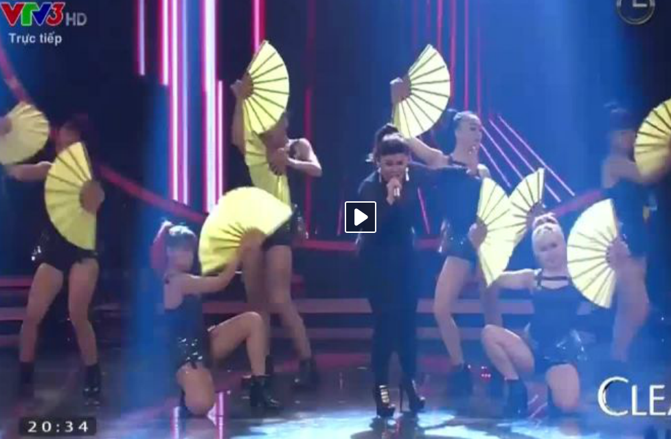 'Bay' - Bich Ngoc hinh anh