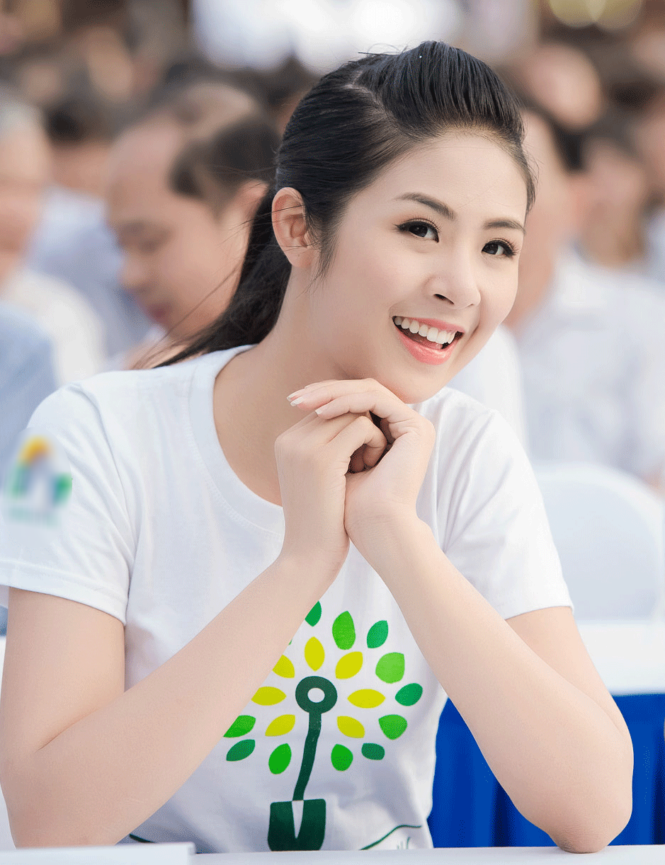 Trong buổi lễ, Ngọc Hân chia sẻ lời bài hát đầy ý nghĩa của tác giả Vũ Kim Dung 