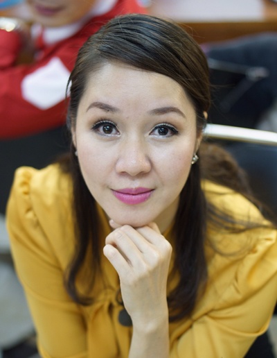 Trở lại sân khấu ở cái tuổi U40, Mai Huê vẫn đẹp như ngày nào.