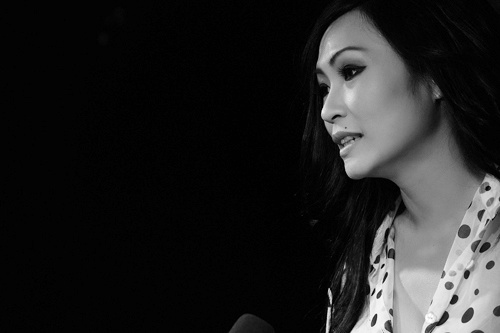 Nghi Jimmii Nguyen danh phu nu, Phuong Thanh tu mat hinh anh