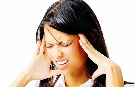 Đau đầu có thể là triệu chứng của các bệnh mạch máu não, u não, viêm nhiễm vùng đầu mặt cổ, hội chứng giao cảm cổ sau, rối loạn thần kinh chức năng...