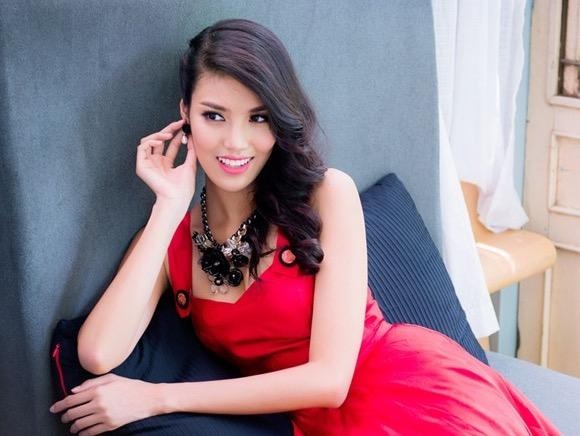 Cong thuc tap luyen cua Lan Khue truoc ngay thi Miss World hinh anh