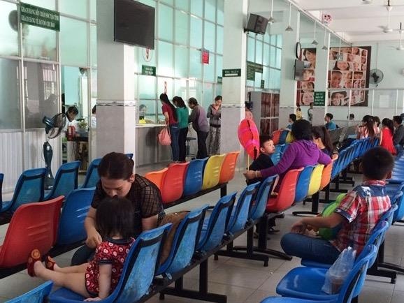 Phu huynh lo lang sau ca tu vong do viem nao mo cau hinh anh